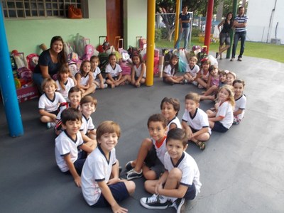 INB dá boas-vindas aos alunos no primeiro dia de aula!