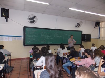 Instituto Noroeste de Birigui investe em tecnologia