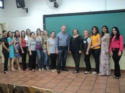 Socialização e limites são temas de palestra educacional no Instituto Noroeste de Birigui